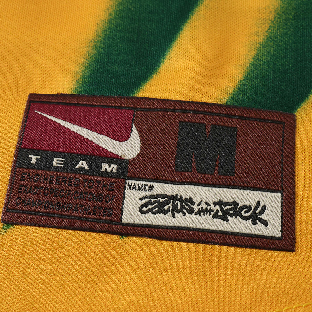Camiseta Retro Edición Especial Oversized
