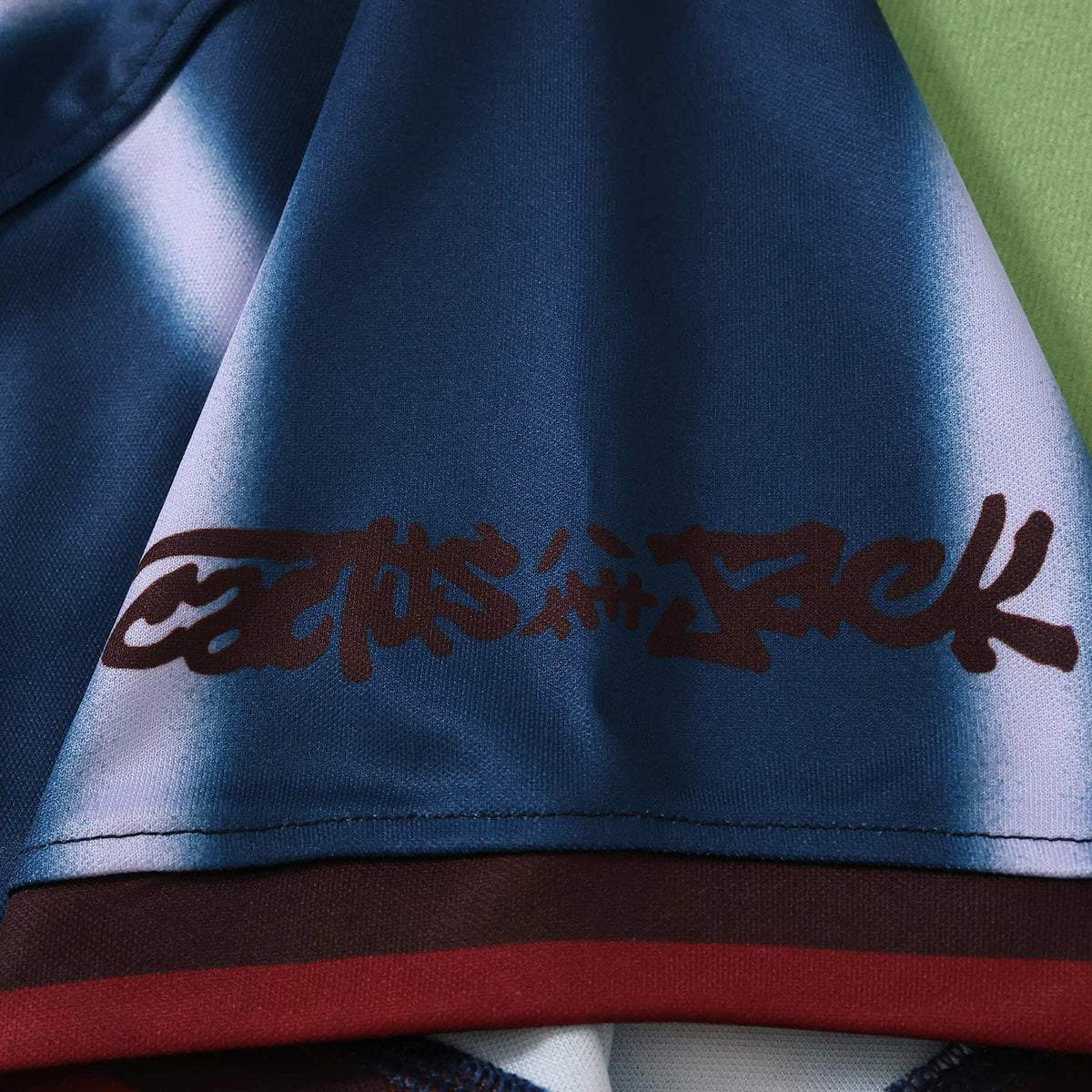 Camiseta Retro Edición Especial Oversized