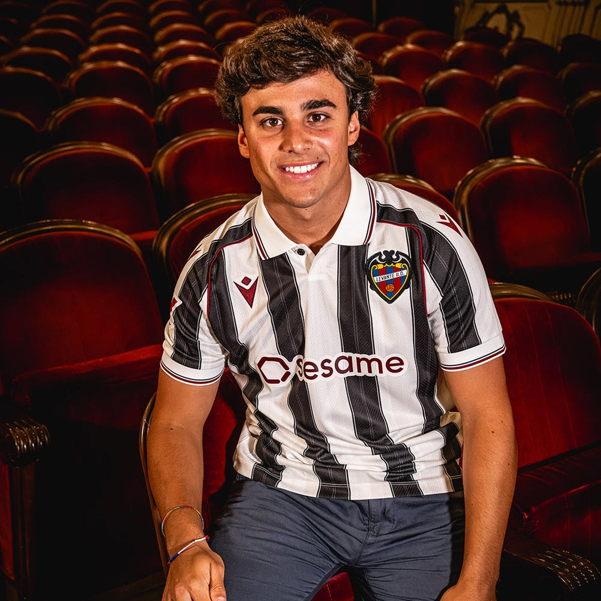 Camiseta Segunda Equipación Levante UD 26/27