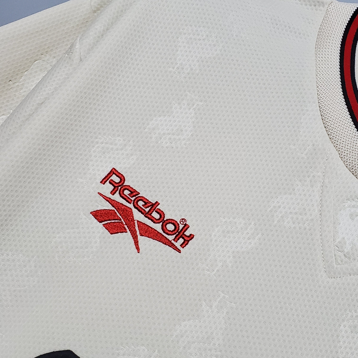 LIVERPOOL III 96/97 HOMBRE (RETRO) - Vitrine Futebolística