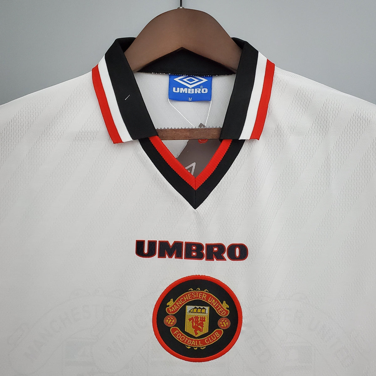 MANCHESTER UNITED I 96/97 HOMBRE (RETRO) - Vitrine Futebolística