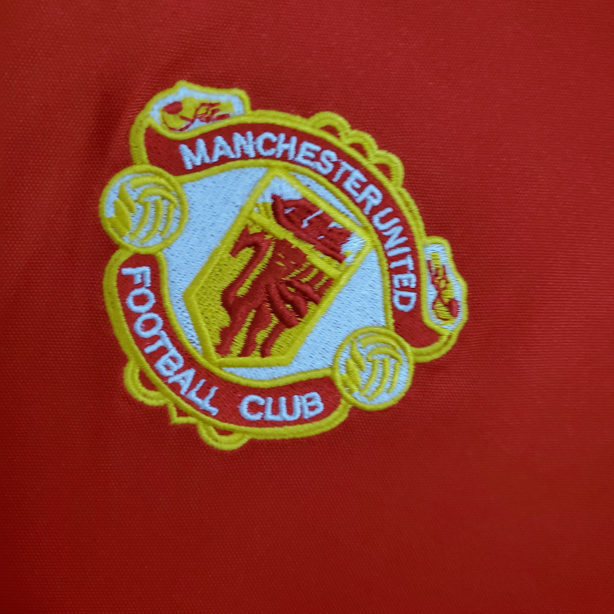 MANCHESTER UNITED I 1985 HOMBRE (RETRO) - Vitrine Futebolística
