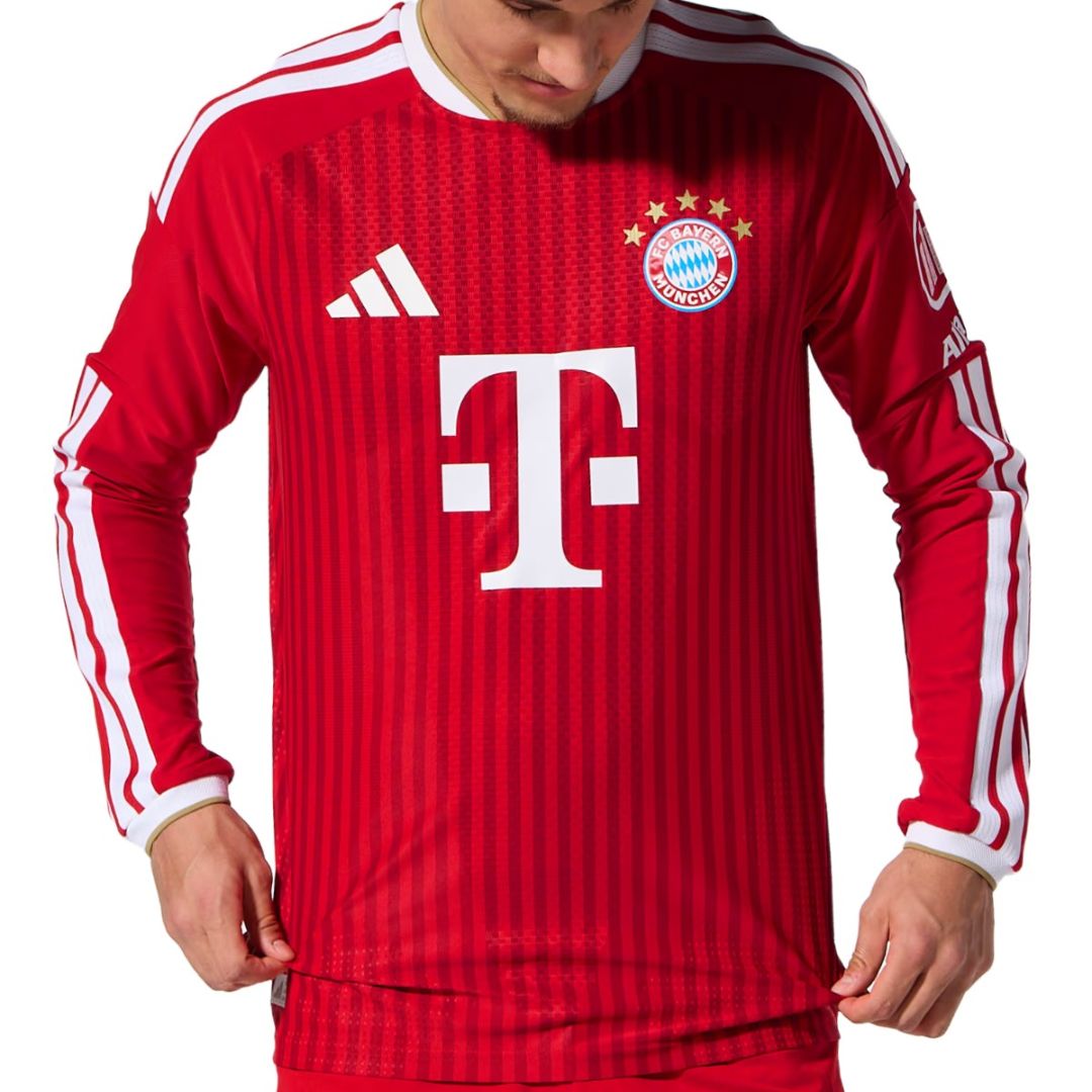 Camiseta Bayern Munich Titular 2026/27 - Manga Larga - Versión Fan