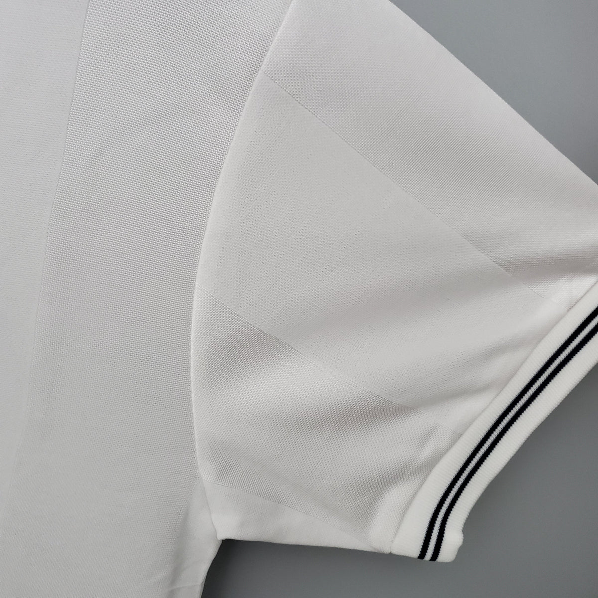 TOTTENHAM l 83/84 HOMBRE (RETRO) - Vitrine Futebolística