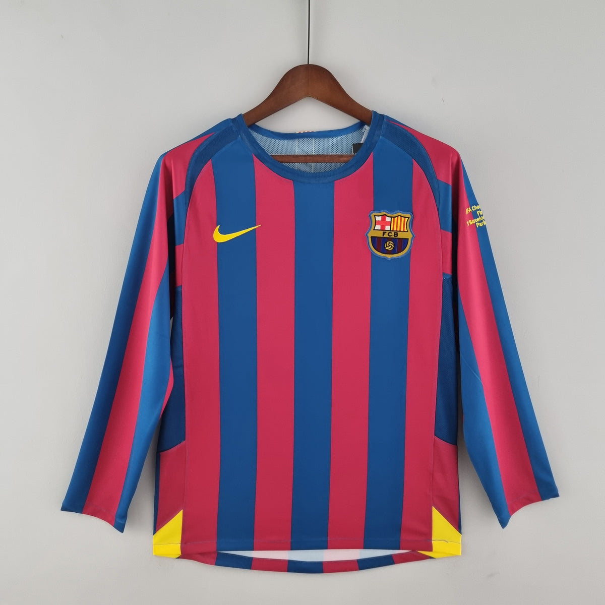 BARCELONA I 05/06 HOMBRE (RETRO) MANGA LARGA - Vitrine Futebolística