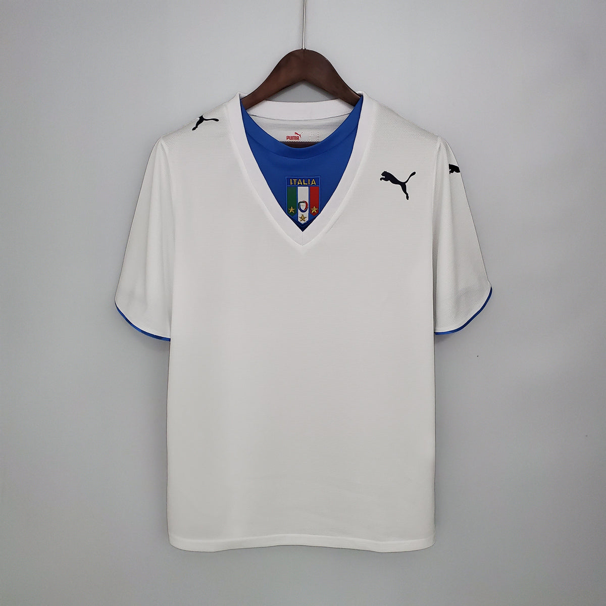 CAMISETA ITÁLIA III MUNDIAL 2006 HOMBRE (RETRO) - Vitrine Futebolística