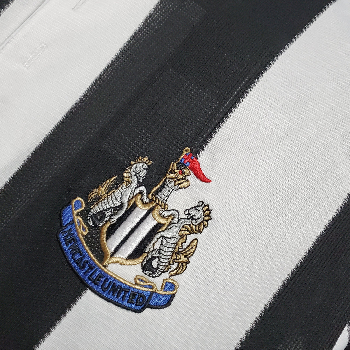 NEWCASTLE l 95/97 HOMBRE (RETRO) - Vitrine Futebolística