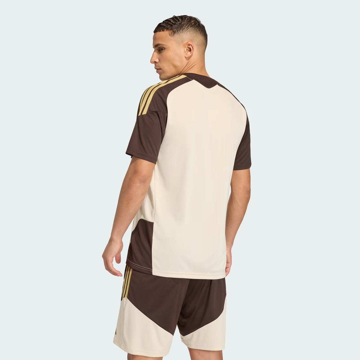 Camiseta Flamengo Staff Edition 2026 - Versión Fan (Beige)