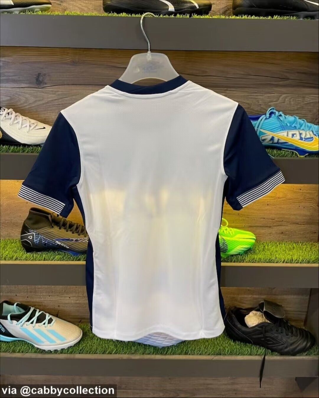 Tottenham 24/25 Europa League Champion - Fan Version