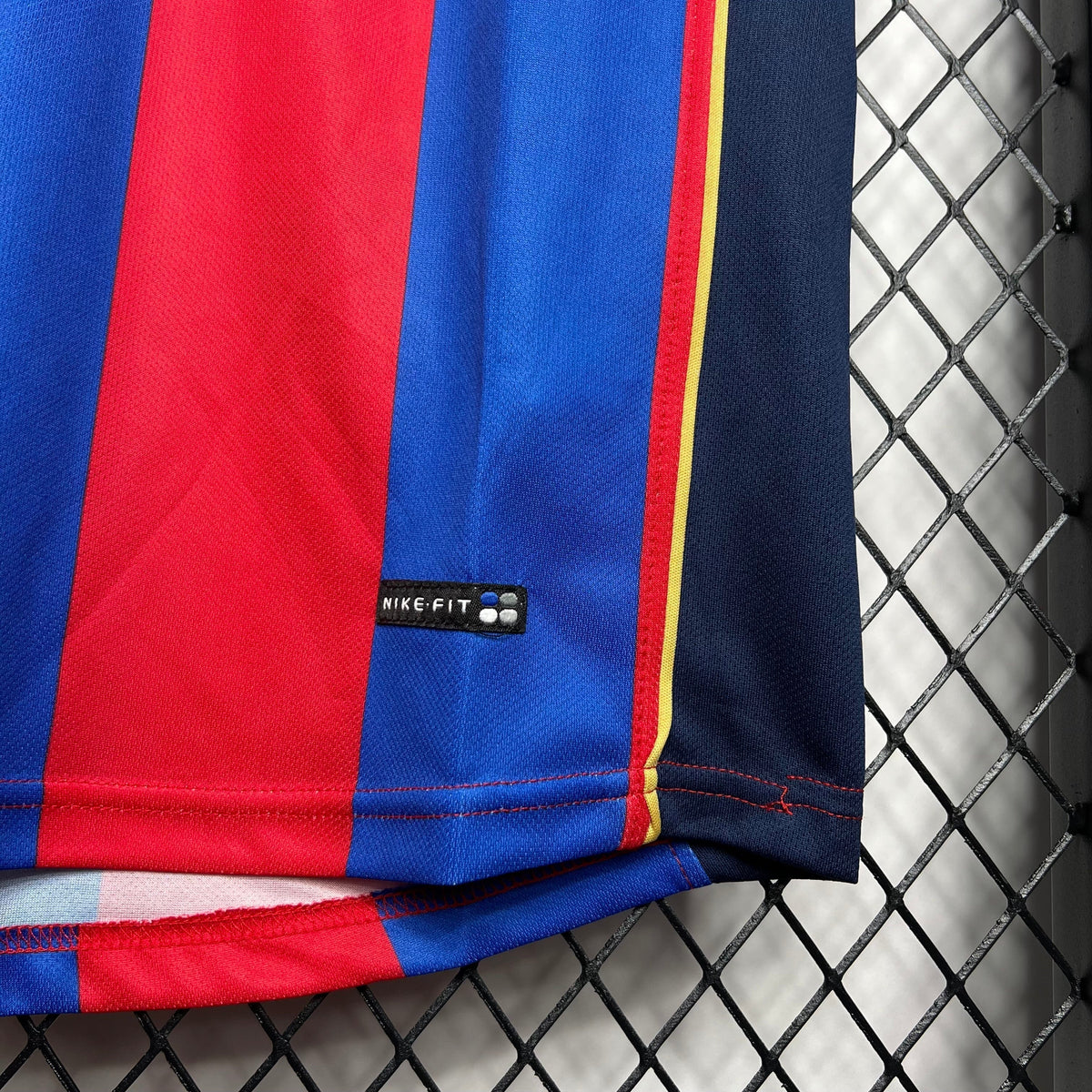 Barcelona I 04/05 Men's Jersey (Retro)