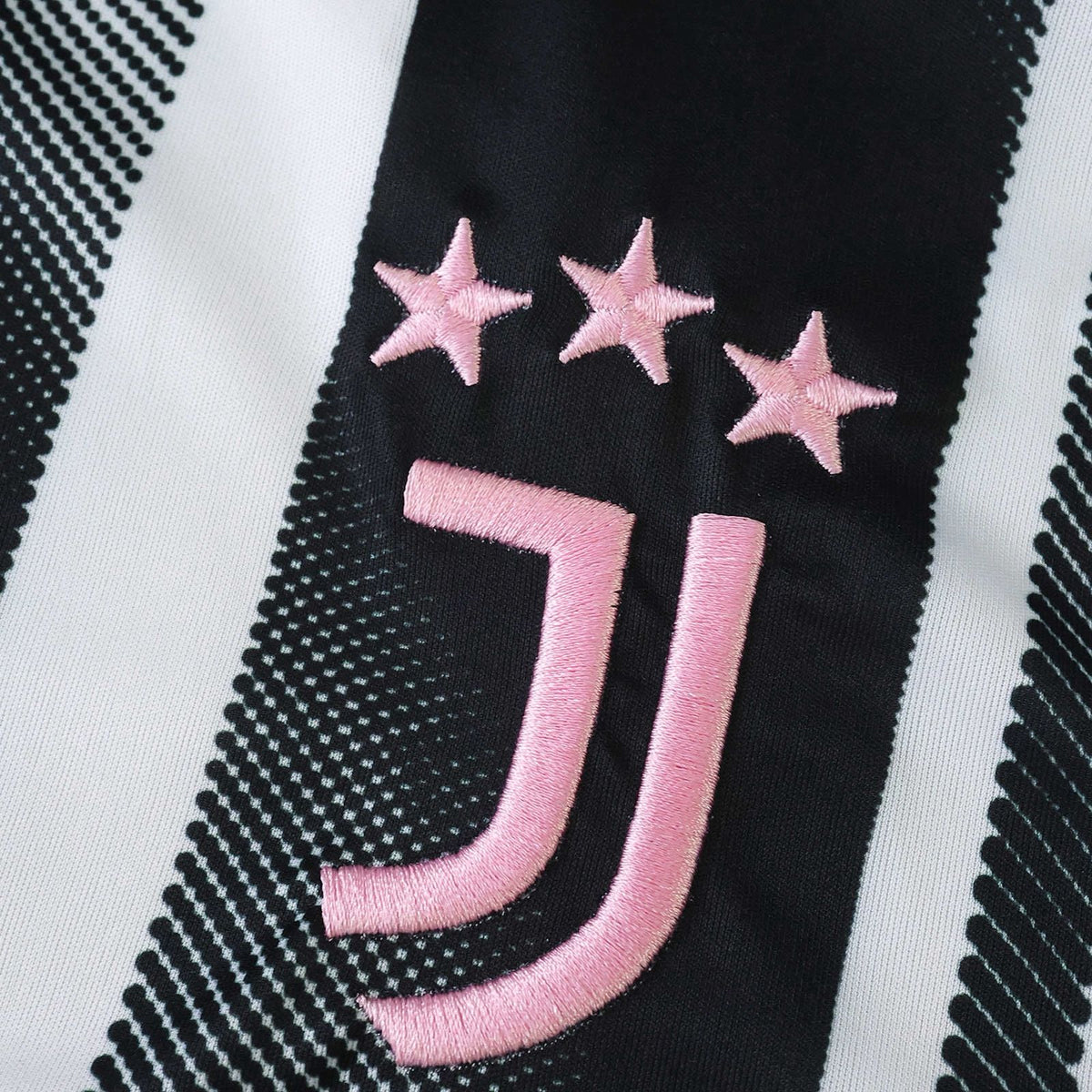 Juventus Player Jersey Home 2025/26