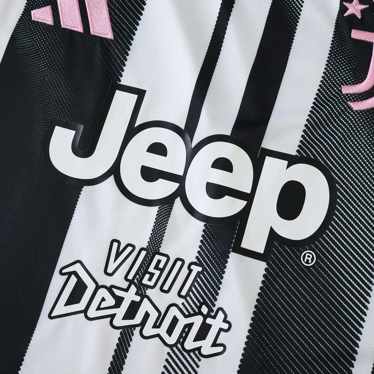 Juventus Player Jersey Home 2025/26