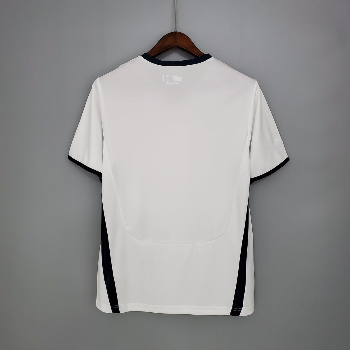 TOTTENHAM l 08/09 HOMBRE (RETRO) - Vitrine Futebolística