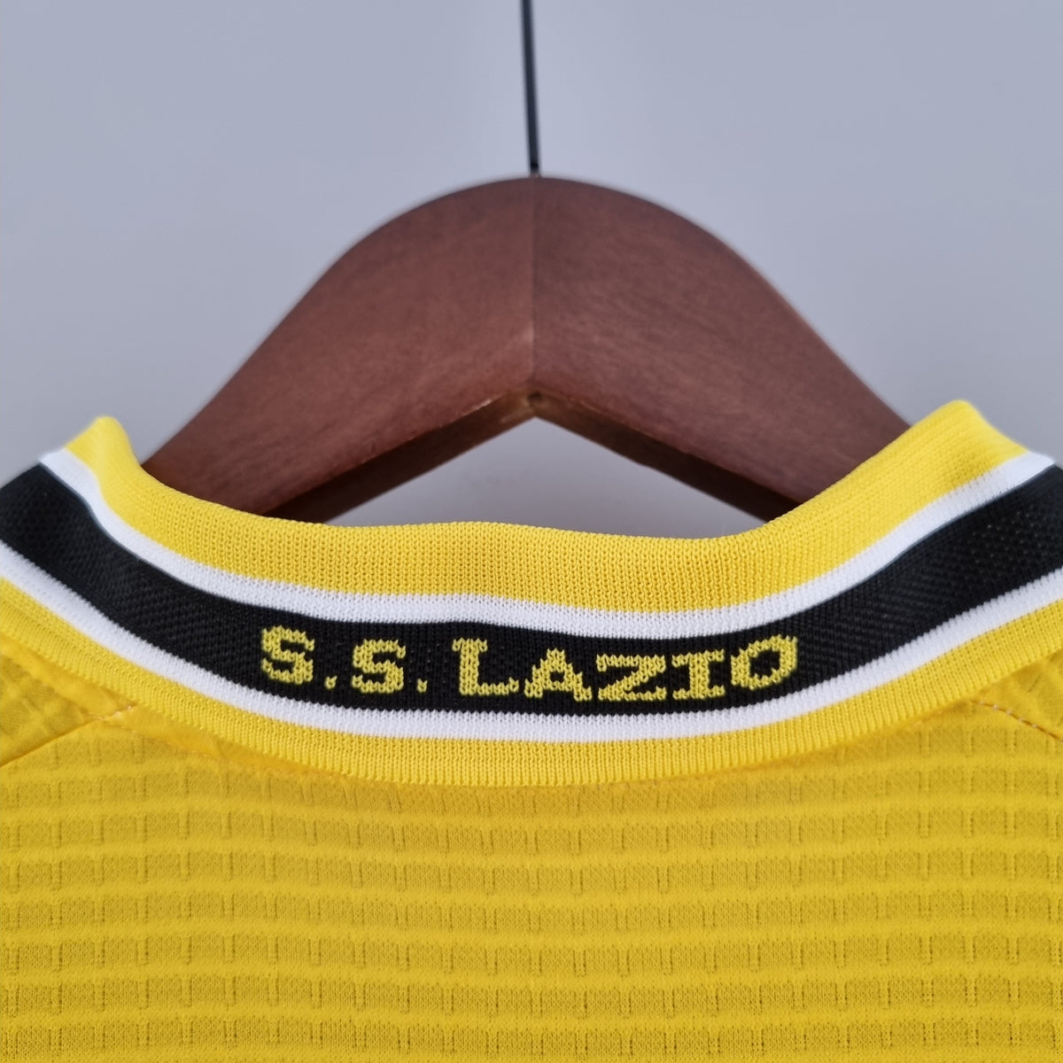 LAZIO V 98/00 HOMBRE (RETRO) - Vitrine Futebolística