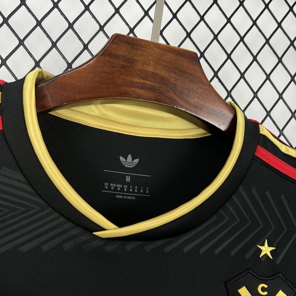 Camiseta Flamengo Titular 2025/26 - Versión Fan