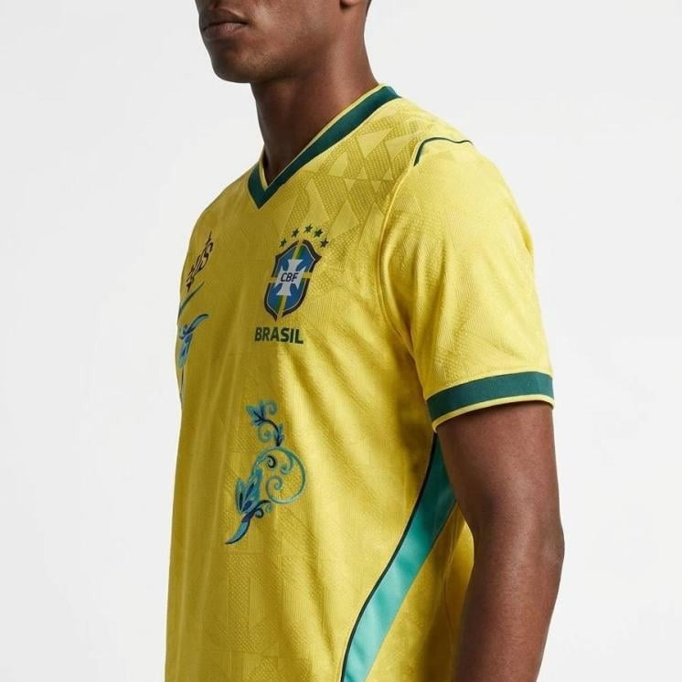 Brazil 26/27 Titular Embroidered Player Camiseta