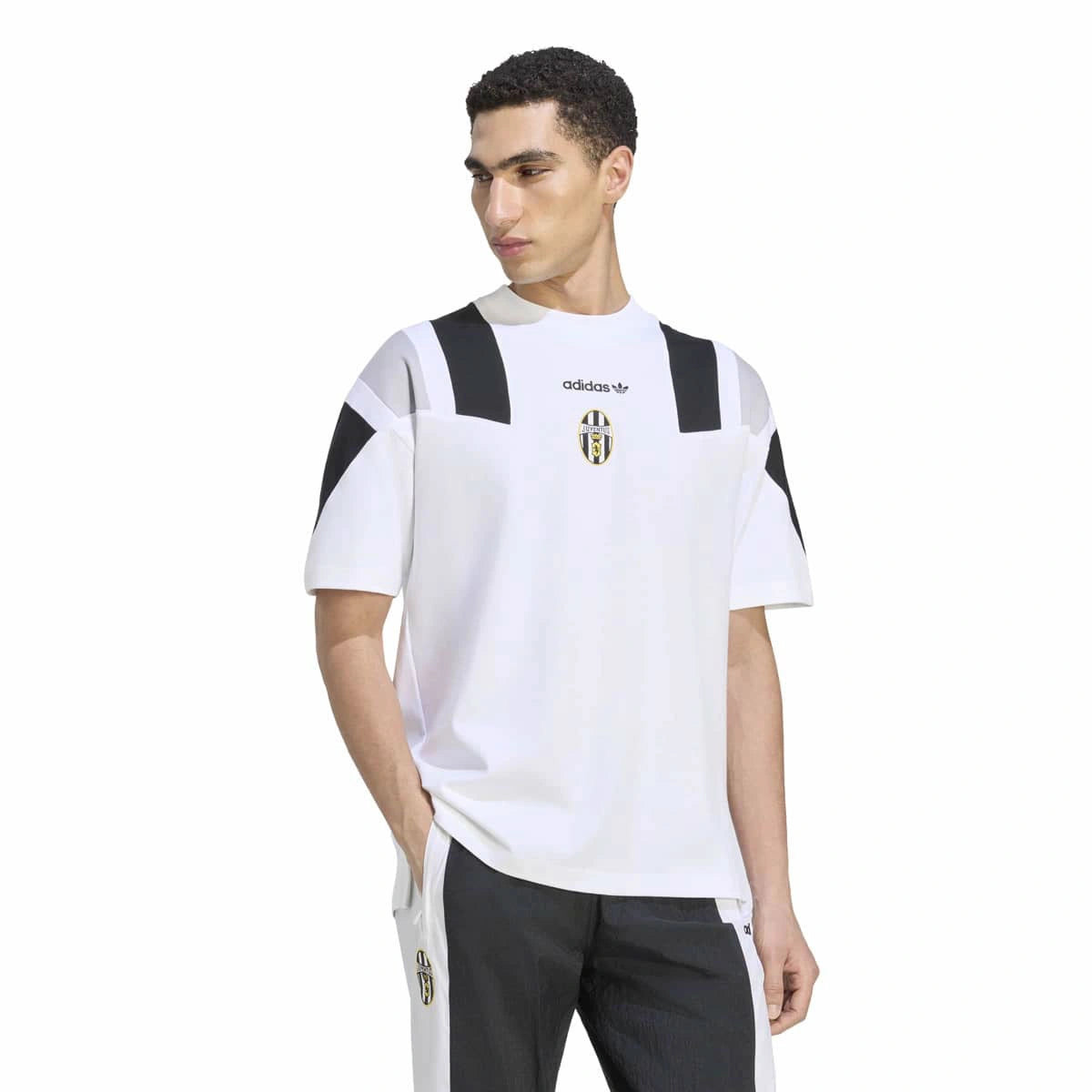 Camiseta adidas Juventus Eqt Fanswear 2026-2027