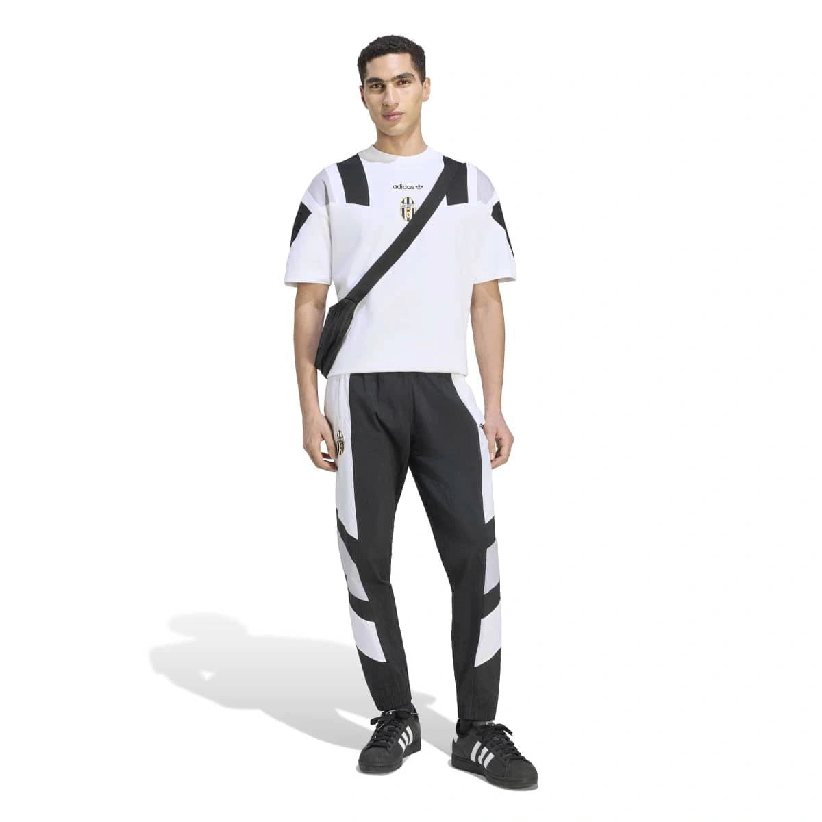Camiseta adidas Juventus Eqt Fanswear 2026-2027