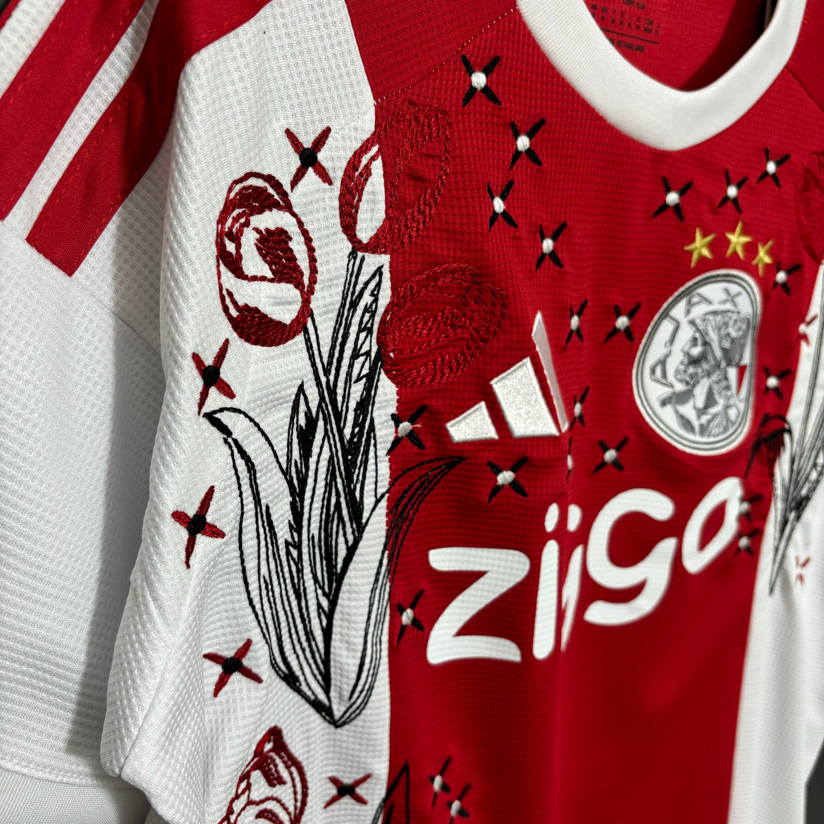 Camiseta Embroidered Titular 26/27 Men’s