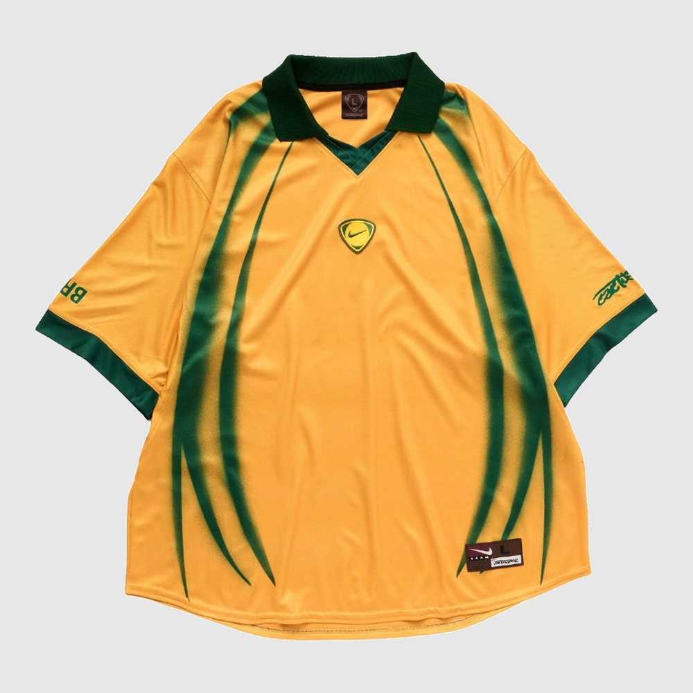 Camiseta Retro Edición Especial Oversized